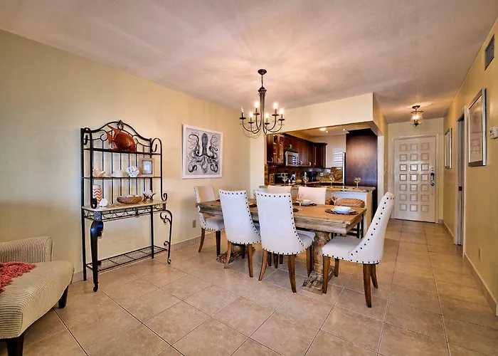 Apartment Mont Martre 216 Beachfront 2 Bedroom 2 Bath At Mont Martre 23117